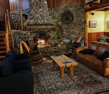 Murphy Hotel | The Lindsay Lodge