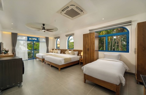 Cam An Hotel | The Linh Coastline Villa