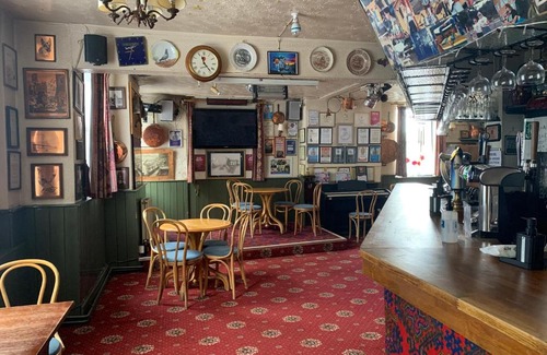 Aldershot House | The Lion Brewery