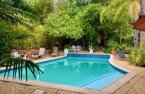 Stellenbosch Bed & Breakfast | The Little Hideaway Guesthouse