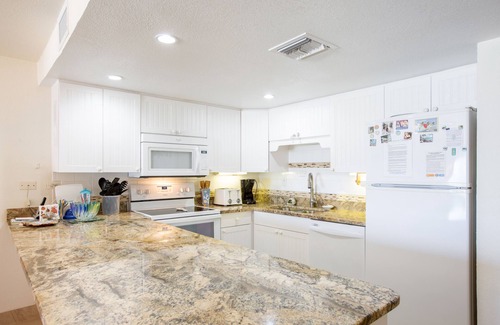 Seven Mile Beach Condo | The location & view speaks for itself ~ Oceanfront unit right on 7 M Beach!