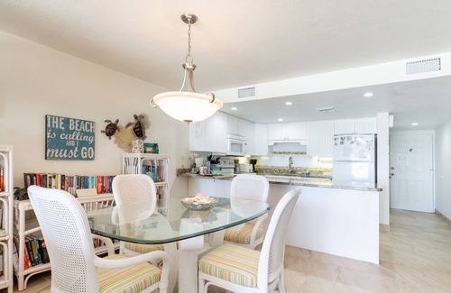 Seven Mile Beach Condo | The location & view speaks for itself ~ Oceanfront unit right on 7 M Beach!