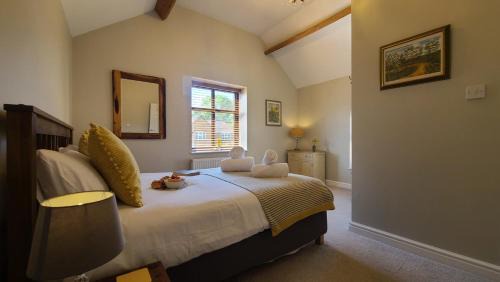 Cannock House | The Lodge a beautiful barn conversion with 3 ensuite bedrooms on the edge of Cannock Chase