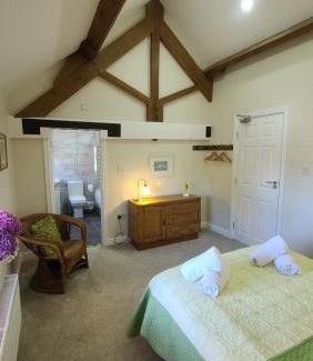 Cannock House | The Lodge a beautiful barn conversion with 3 ensuite bedrooms on the edge of Cannock Chase
