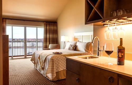 South Richland Hotel | The Lodge at Columbia Point