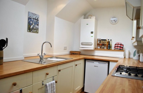 Cellardyke Cottage | The Loft- charming character cottage in East Neuk