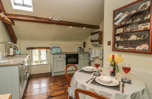 Staintondale Cottage | THE LOFT, luxury holiday cottage, with a garden in Staintondale