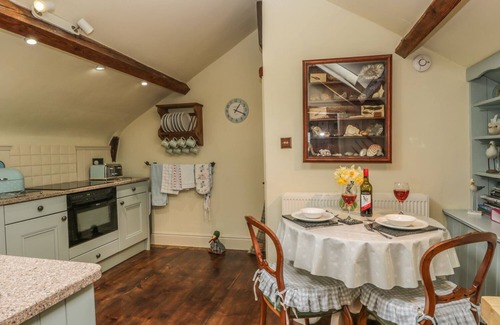 Staintondale Cottage | THE LOFT, luxury holiday cottage, with a garden in Staintondale