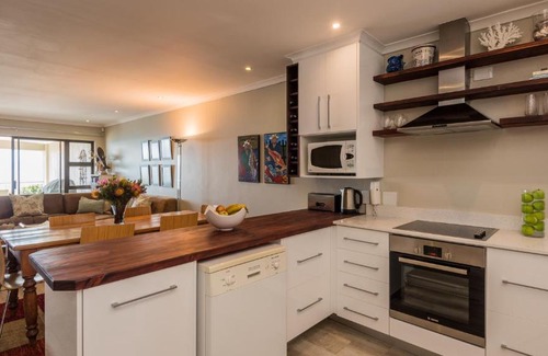 De Kelders Apartment | The Lookout at Whale Cove