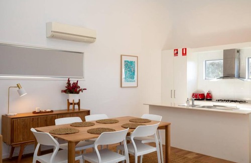 Point Lookout House | THE LOOKOUT BEACH HOUSE