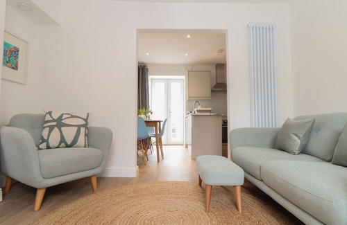 Chysauster Cottage | THE LOOKOUT, pet friendly, country holiday cottage in Penzance