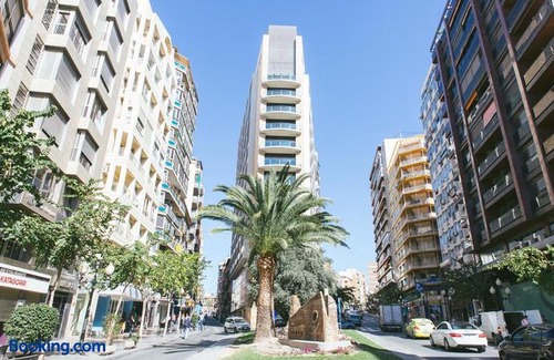 Alicante City Centre Apartment | The Lucky Flats - Artilleros