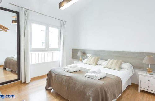 Alicante City Centre Apartment | The Lucky Flats - Artilleros