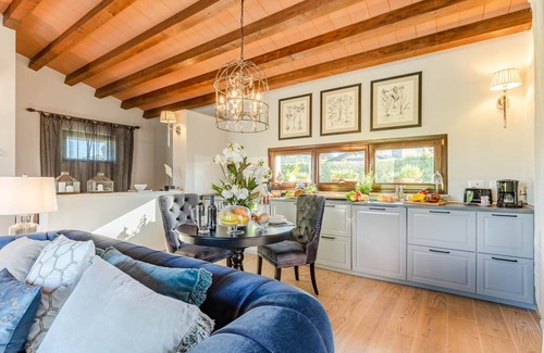 Viareggio Villa | The Luxury Beach Villa with shared Swimming Pool, between Viareggio and Torre del Lago Puccini