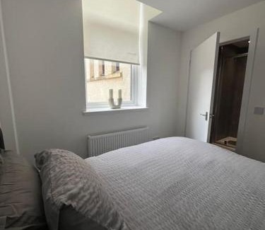 Shotts Apartment | The M Rooms at 144