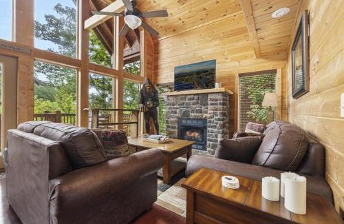 Pigeon Forge House | The Mallard Home