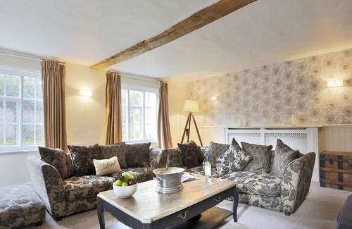 Bramfield House | The Manor House - Five Bedroom House, Sleeps 10