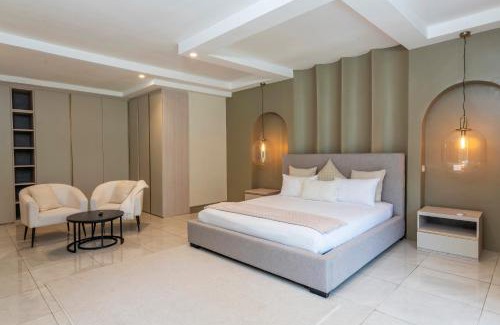 Harare East House | The Manor House