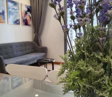 Hoang Mai Apartment | The MARCH House No.4 * 2 Bedrooms * Park Hill Premium * TimesCity