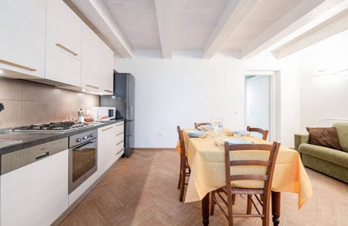 Fano Apartment | The Marina Apt at 300m from the sea! Patio & Parking