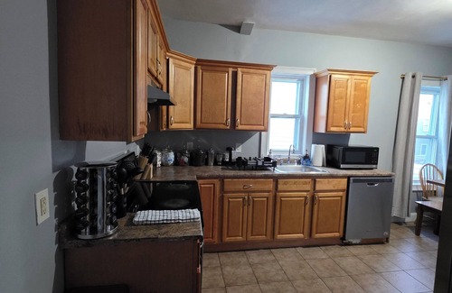 Chelsea Apartment | The Maverick Upstairs - Lux Apartment - Near Airport/Downtown - NEW!