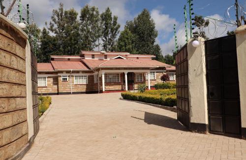 Meru House | The Meru Manor