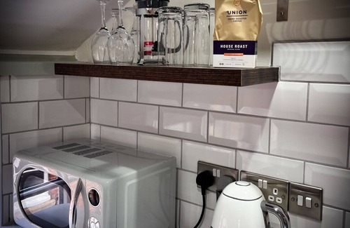 Petworth House | The Mews Pet-Friendly + Parking