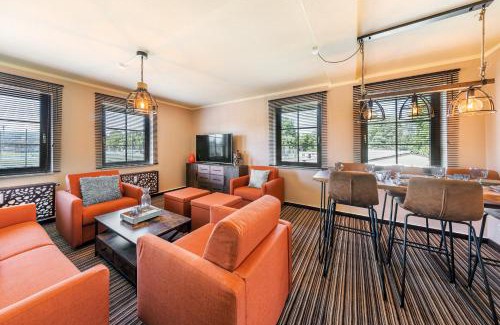 Arnstadt House | The Mex - El Sombrero