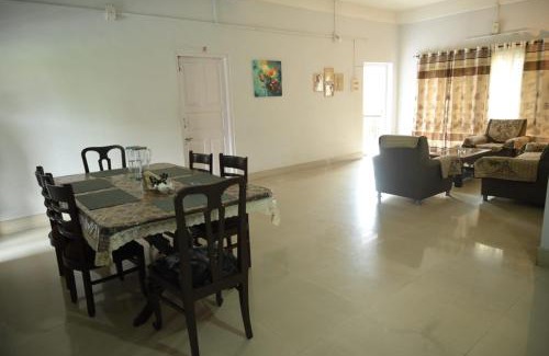 Laitmawsiang House | The Minimalist Nest