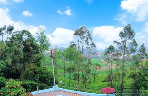 Pudumund Hotel | The Monarch