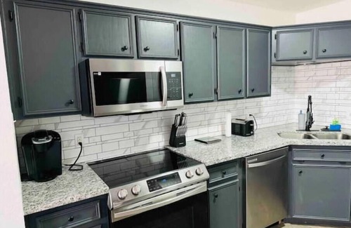 Killeen House | The Monochrome Home