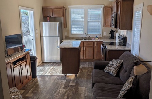 Davis Cabin | The Most Beautiful Views in Turner Falls