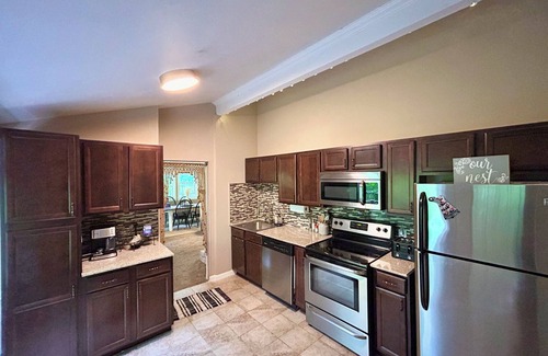 Carroll Valley House | The Nest: 4BR Treetop Cabin Near Lake, Slopes & Gettysburg, The Nest