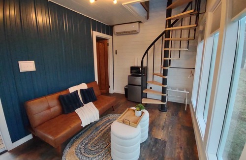 Troy Cabin | The Nest, reconnect with that special someone in our charming birdhouse!