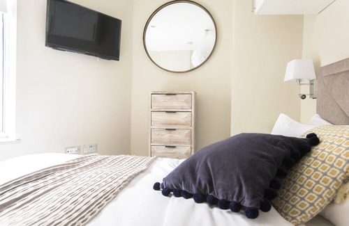 Mayfair Hotel | The New Bond Street Loft - Modern 1Bdr City Centre Apartment