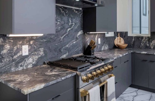 Katie Hill Neighborhood Condo | The Noir Manor