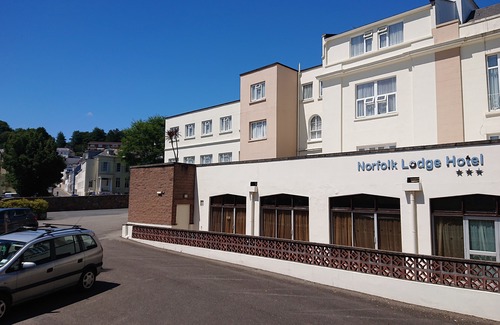 St. Helier Hotel | The Norfolk Lodge Hotel