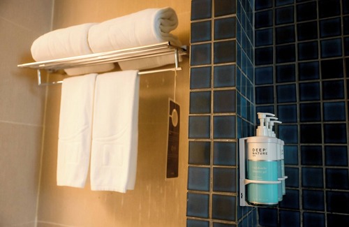 Pak Nam Hotel | The Nouveau Chumphon Beach Resort & Golf