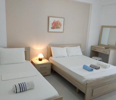 Himare Hotel | The Oasis