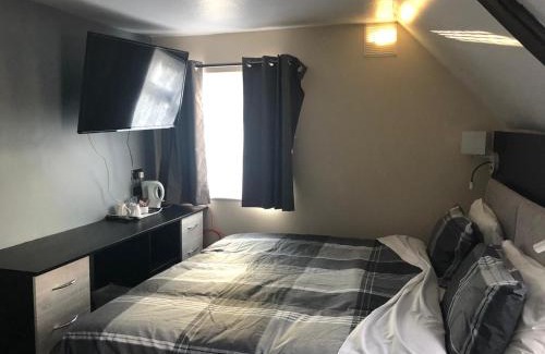 Oxford Hotel | The Old Black Horse Inn