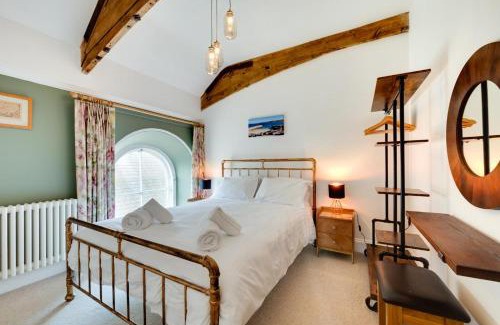 Penzance House | The Old Chapel