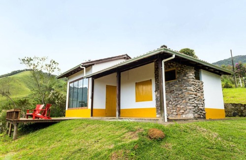 Bocaina de Minas Cabin | The Old Cheese Factory: Tlatetzauhtli