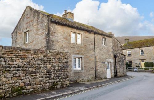 Burnsall House | The Old Cobblers