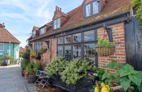 Hamble-le-Rice House | The Old House