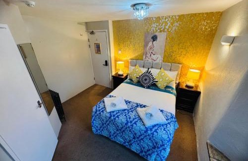 Newton Blossomville Hotel | The Old Mill Inn