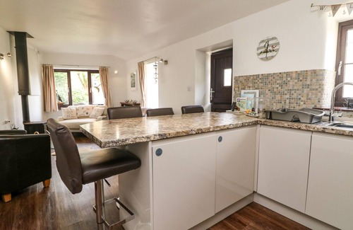 Chysauster Cottage | THE OLD PIGGERIES, family friendly, with a garden in Gulval