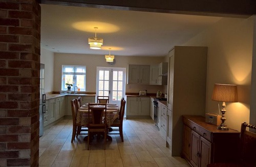 Bretforton Hotel | The Old Post Office - Bretforton Holiday Home