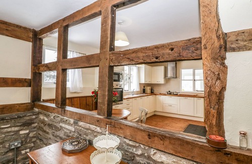 Presteigne House | THE OLD RECTORY, pet friendly, with a garden in Presteigne