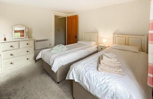 Scaynes Hill Apartment | The Old Sawmill One - Uk49336