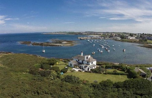 Ballydrain Hotel | The Old Schoolhouse Inn